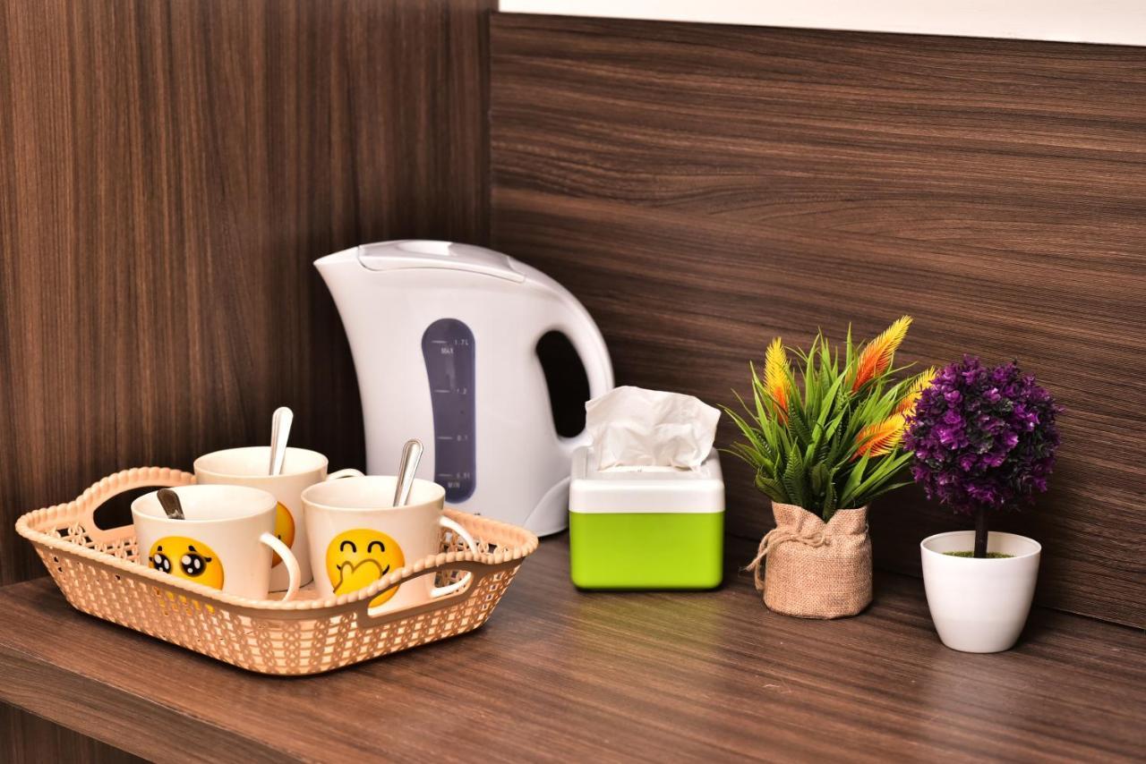 H&F Homestay The Two Owls Nest Aeropod Sovo Studio Room - 2 Queen Bed - Near Airport - Free Parking โกตาคินาบาลู ภายนอก รูปภาพ